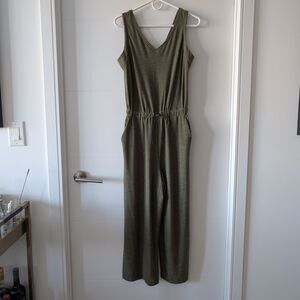 Olive Green Sleeveless Jumpsuit